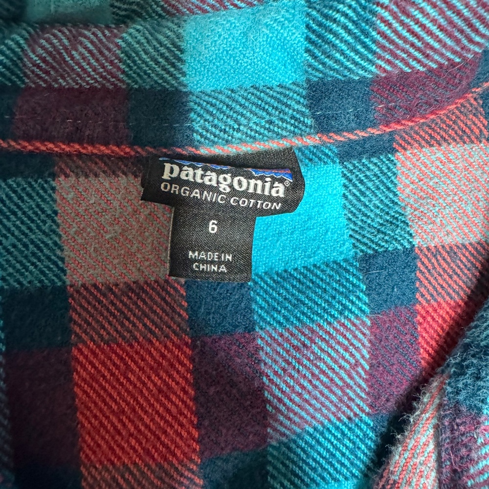 Patagonia Flannel Womens Size 6 Blue Red Pink Plaid Flannel Organic Cotton - Picture 7 of 7